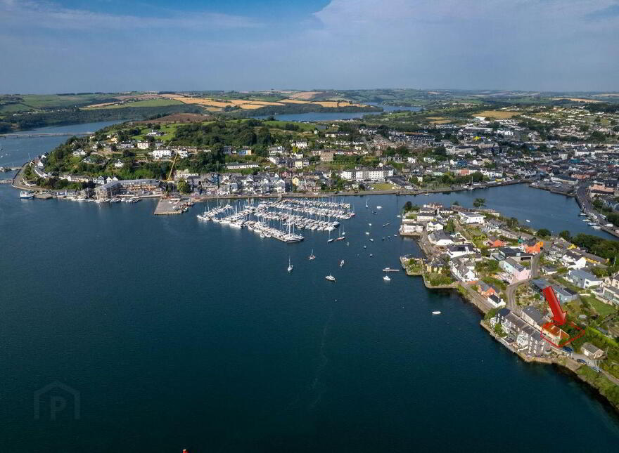 The Coach Houses, Low Road, Scilly, Kinsale