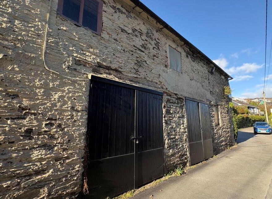 The Coach Houses, Low Road, Scilly, Kinsale