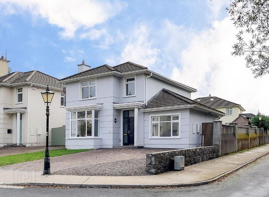 12 Richview, Castlecomer Road, Kilkenny, R95YRK2