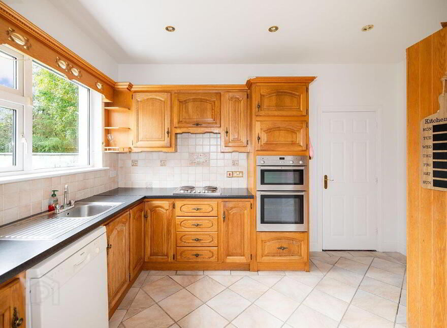 12 Richview, Castlecomer Road, Kilkenny, R95YRK2