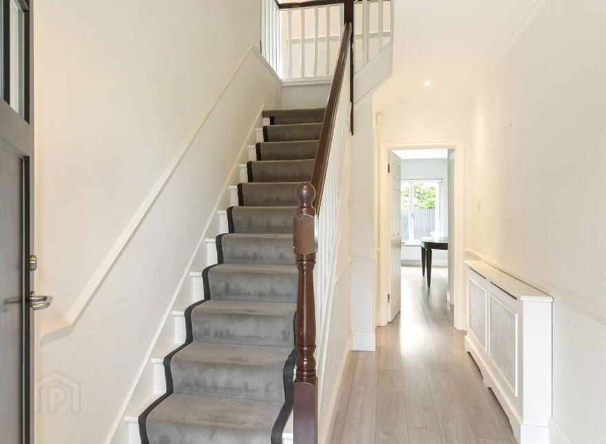 16 Brighton Hall, Brighton Road, Foxrock, Foxrock, D18W940