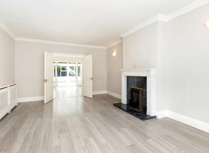 16 Brighton Hall, Brighton Road, Foxrock, Foxrock, D18W940