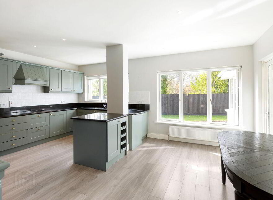 16 Brighton Hall, Brighton Road, Foxrock, Foxrock, D18W940