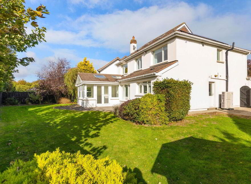 16 Brighton Hall, Brighton Road, Foxrock, Foxrock, D18W940