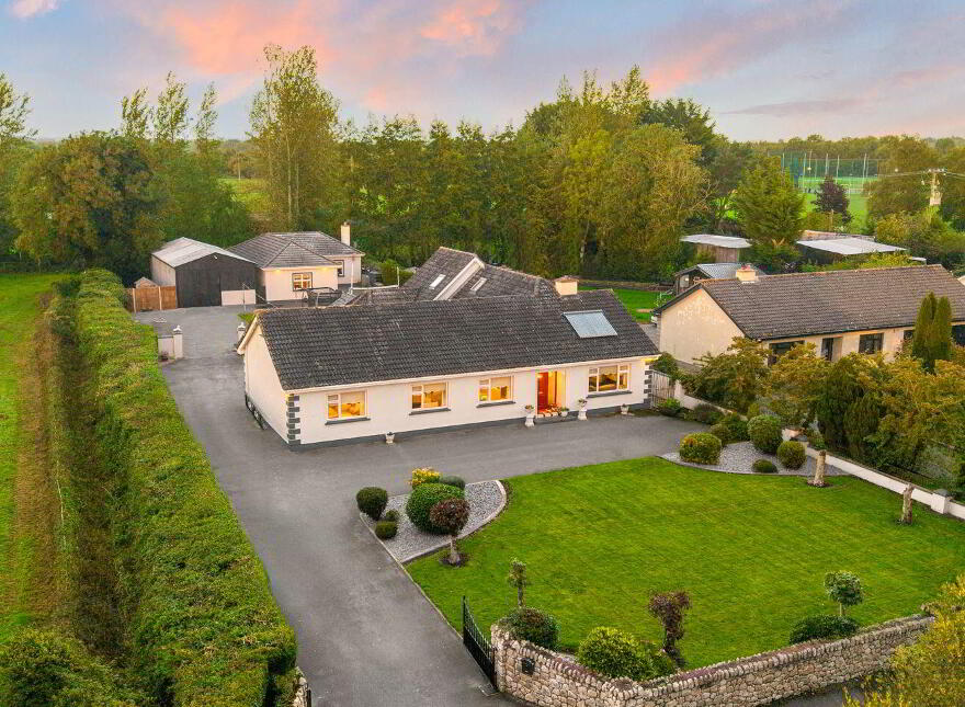 Lock View House, Ballyteage North, Kilmeague, Kilmeage, W91TW5R