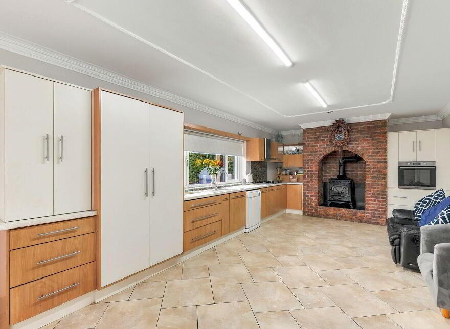 Lock View House, Ballyteage North, Kilmeague, Kilmeage, W91TW5R