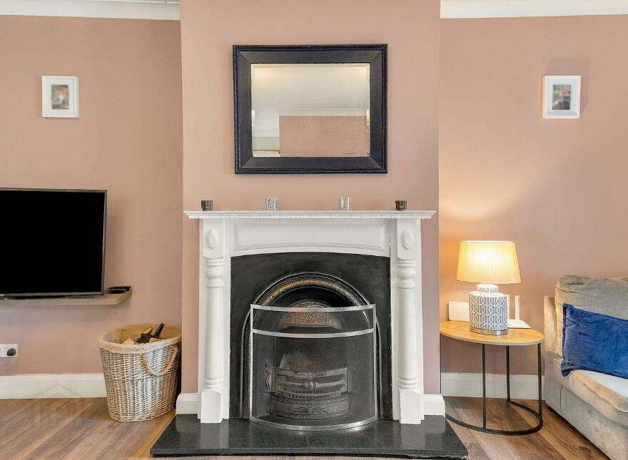Lock View House, Ballyteage North, Kilmeague, Kilmeage, W91TW5R