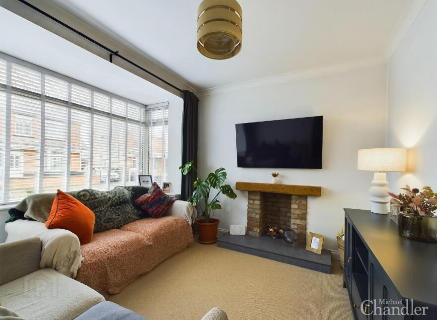 39 Loopland Park, Belfast, BT6 9DY