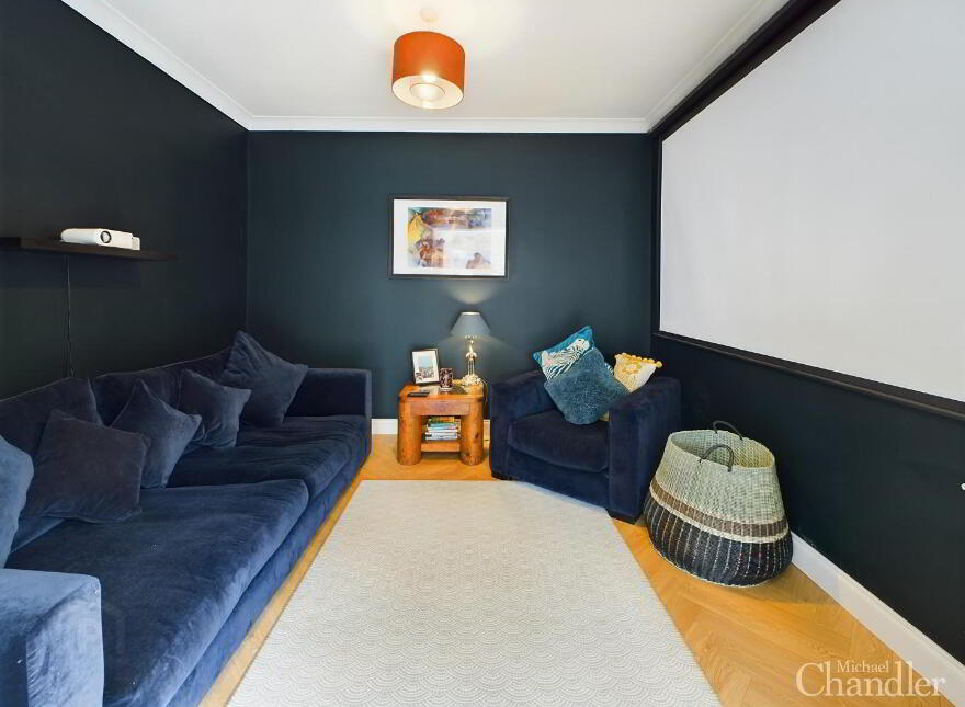 39 Loopland Park, Belfast, BT6 9DY
