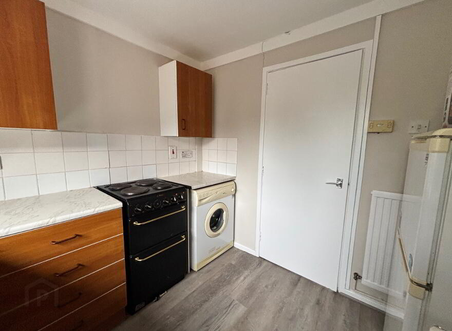 34 Sunnylands Grove, Carrickfergus, BT38 8NR