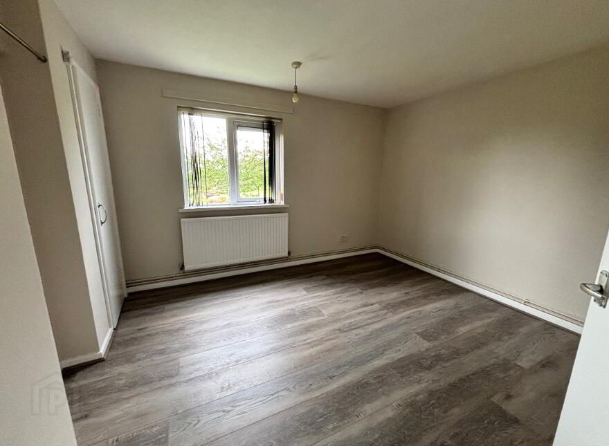 34 Sunnylands Grove, Carrickfergus, BT38 8NR