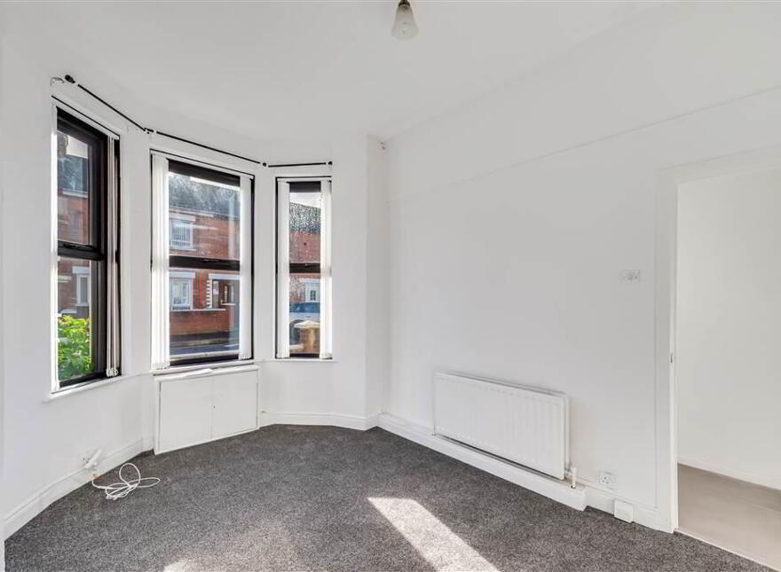 110 Broadway, Belfast, BT12 6HX