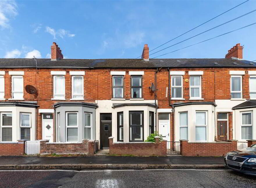 110 Broadway, Belfast, BT12 6HX photo