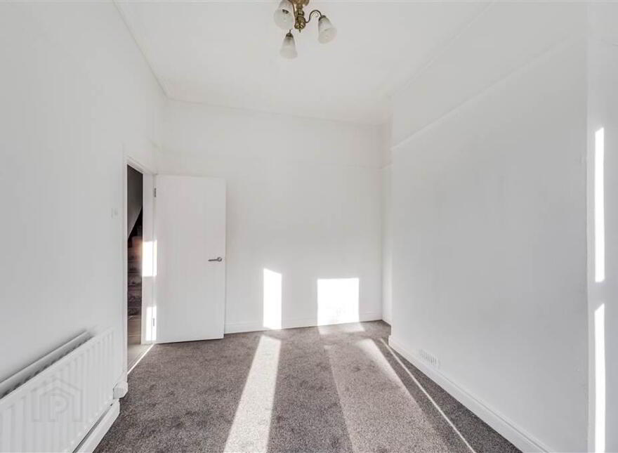110 Broadway, Belfast, BT12 6HX