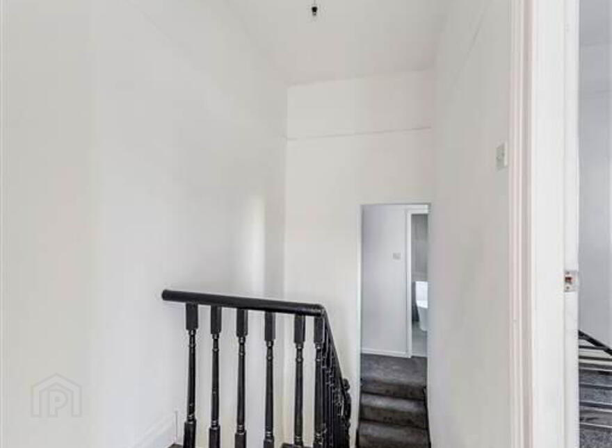 110 Broadway, Belfast, BT12 6HX