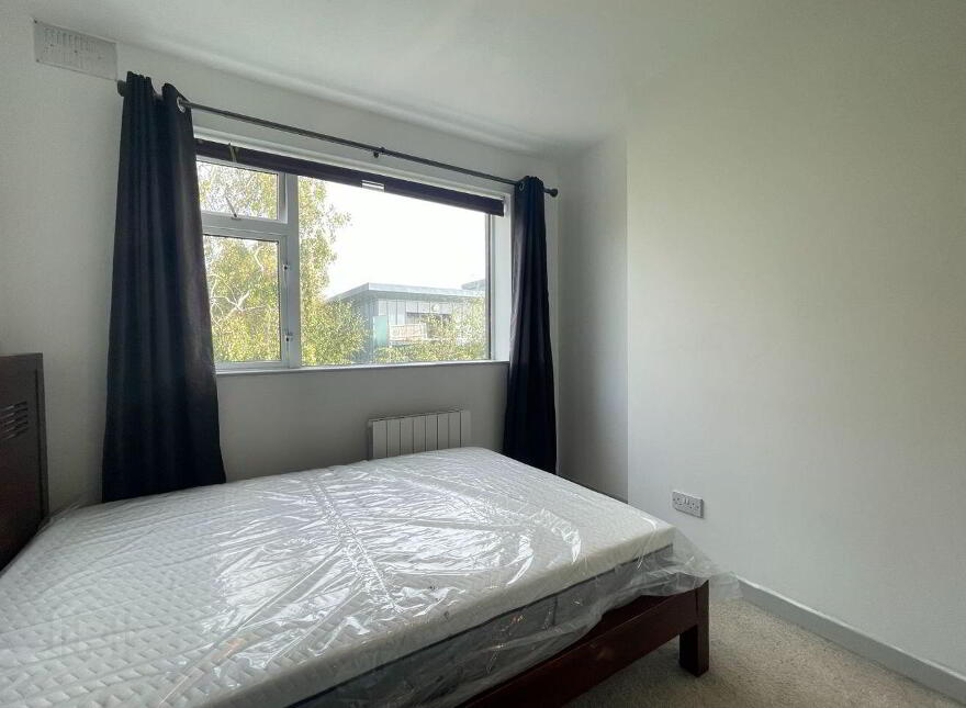 Albert Court, Sandycove Road, Sandycove, A96KW92