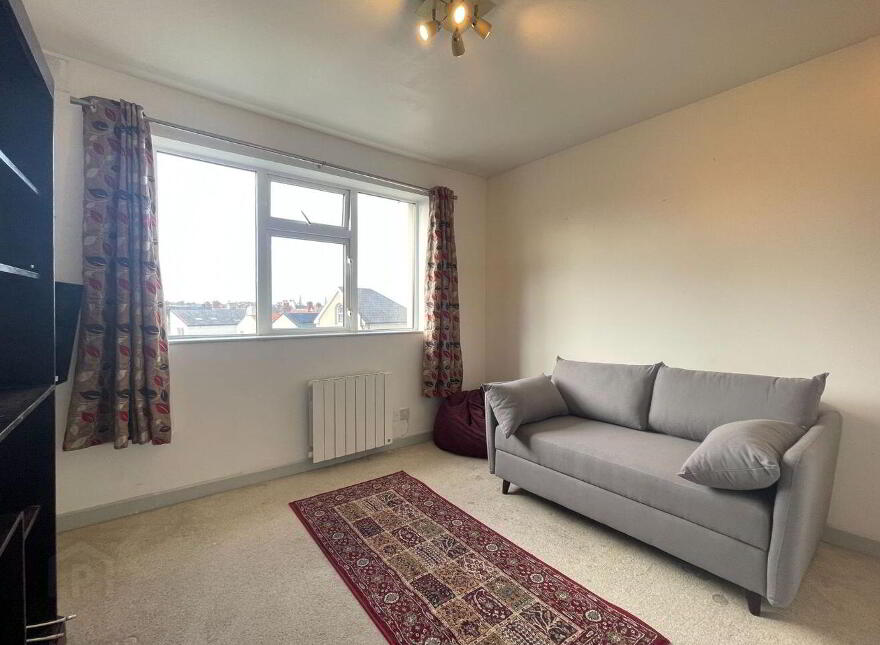 Albert Court, Sandycove Road, Sandycove, A96KW92