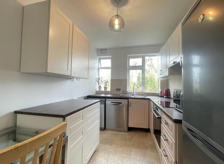 Albert Court, Sandycove Road, Sandycove, A96KW92