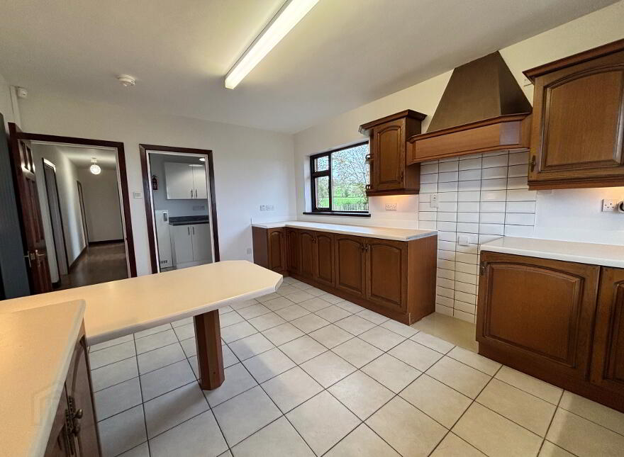 71 Ballyalbanagh Road, Ballyclare, BT39 9SP