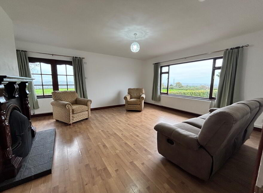 71 Ballyalbanagh Road, Ballyclare, BT39 9SP
