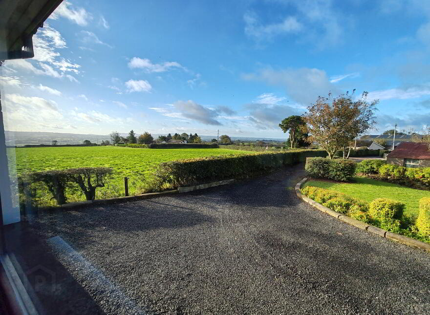 71 Ballyalbanagh Road, Ballyclare, BT39 9SP