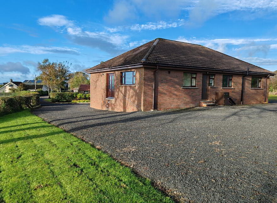71 Ballyalbanagh Road, Ballyclare, BT39 9SP