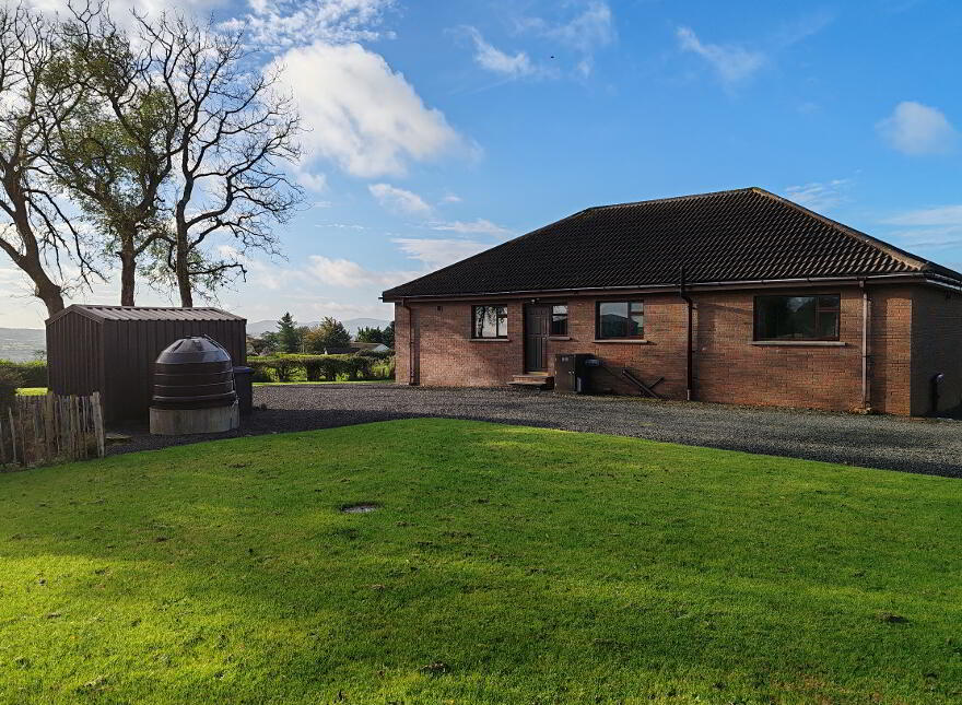 71 Ballyalbanagh Road, Ballyclare, BT39 9SP