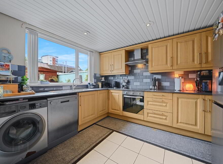 257 Shore Crescent, Belfast, BT15 4JS