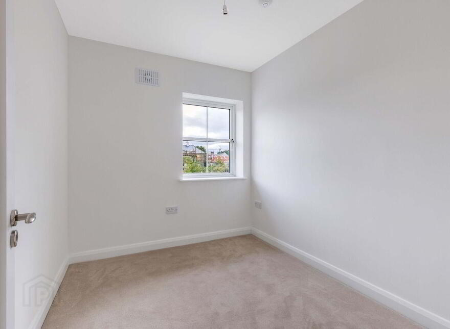 3 Orchard Grove, Longwood, A83V593