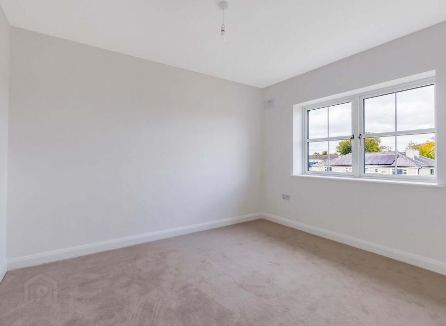 3 Orchard Grove, Longwood, A83V593
