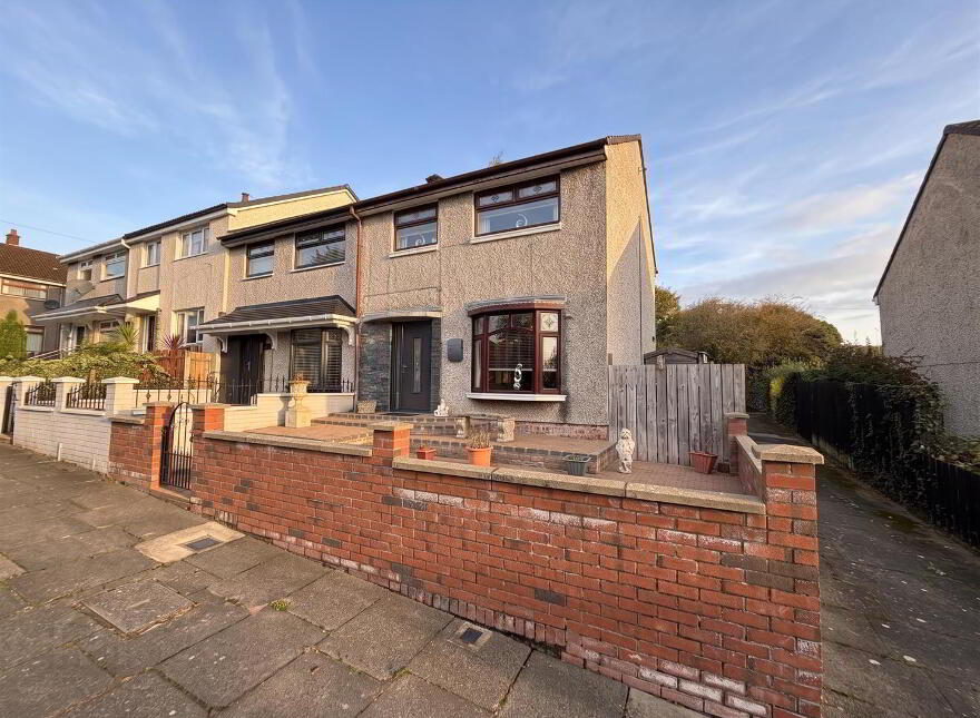 35 Forthriver Way, Belfast, BT13 3SQ photo