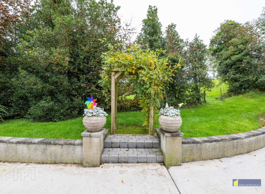 98 Lisnarick Road, Lisnarick, BT94 1LP