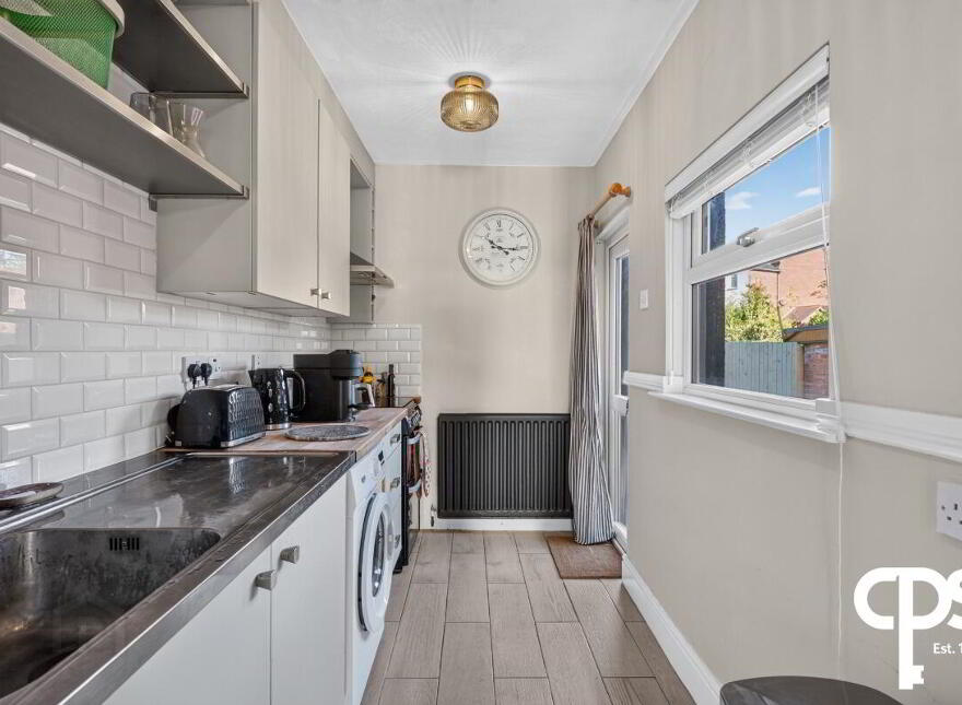 Ballygomartin Road, Belfast, BT13 3NB