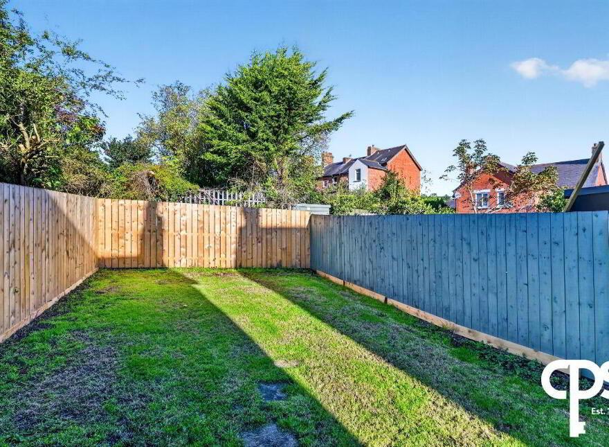 Ballygomartin Road, Belfast, BT13 3NB