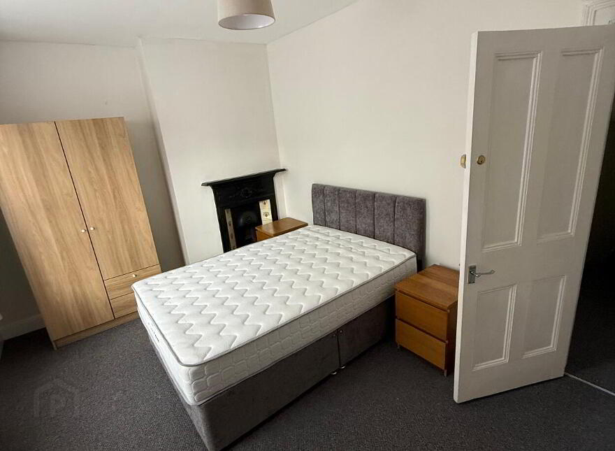 148 Donegall Avenue, Belfast, BT12 6LY
