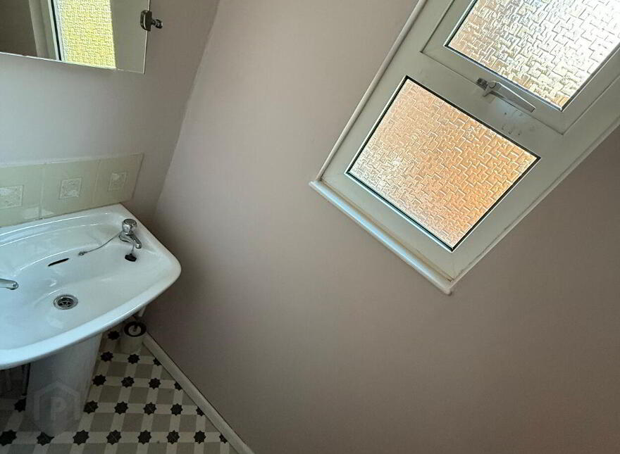 148 Donegall Avenue, Belfast, BT12 6LY