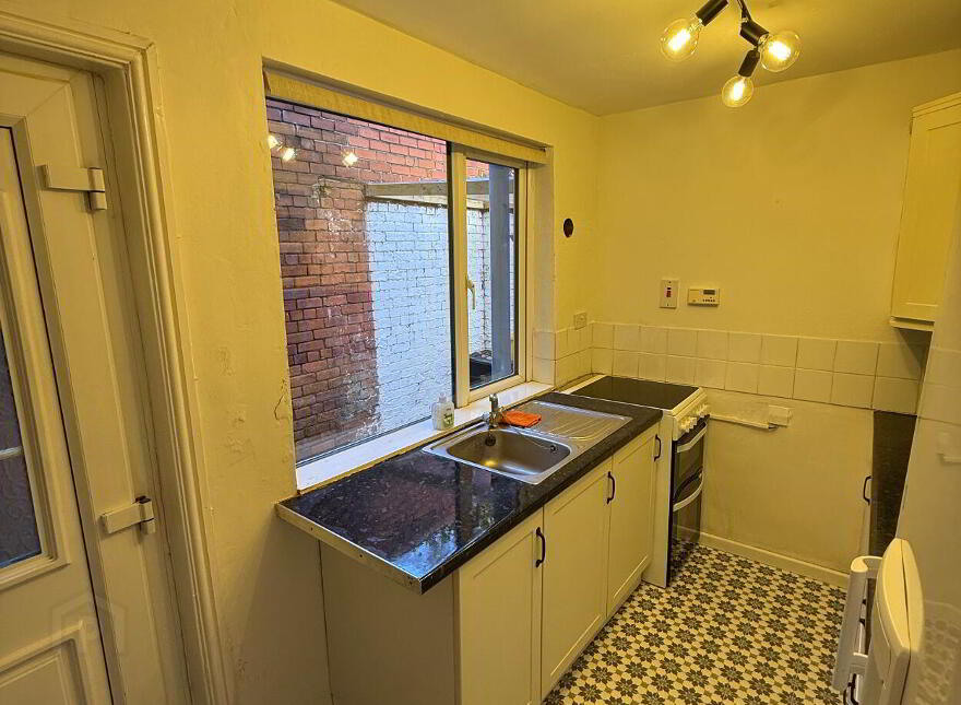 148 Donegall Avenue, Belfast, BT12 6LY