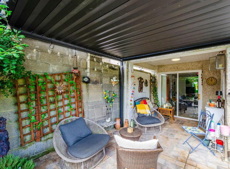 49 Beechcroft, Summerhill, A83X370
