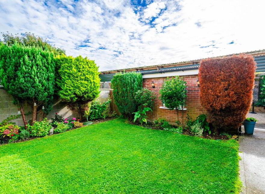 49 Beechcroft, Summerhill, A83X370
