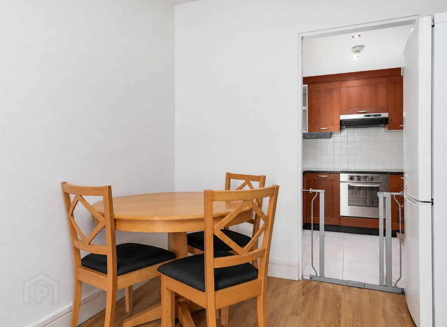 10 Grove Court, Blanchardstown, Blanchardstown, D15