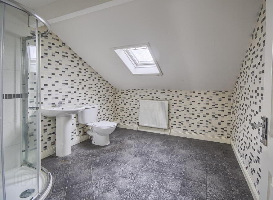 166B Ormeau Road, Belfast, BT7 2ED