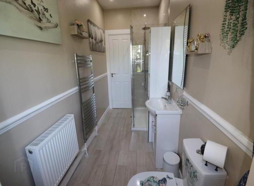 Alderwood, Crover, Mountnugent, A82E291