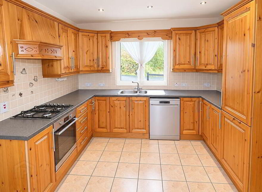 2 Keenaghan Close, Carrick Road, Kilcar, F94TN97