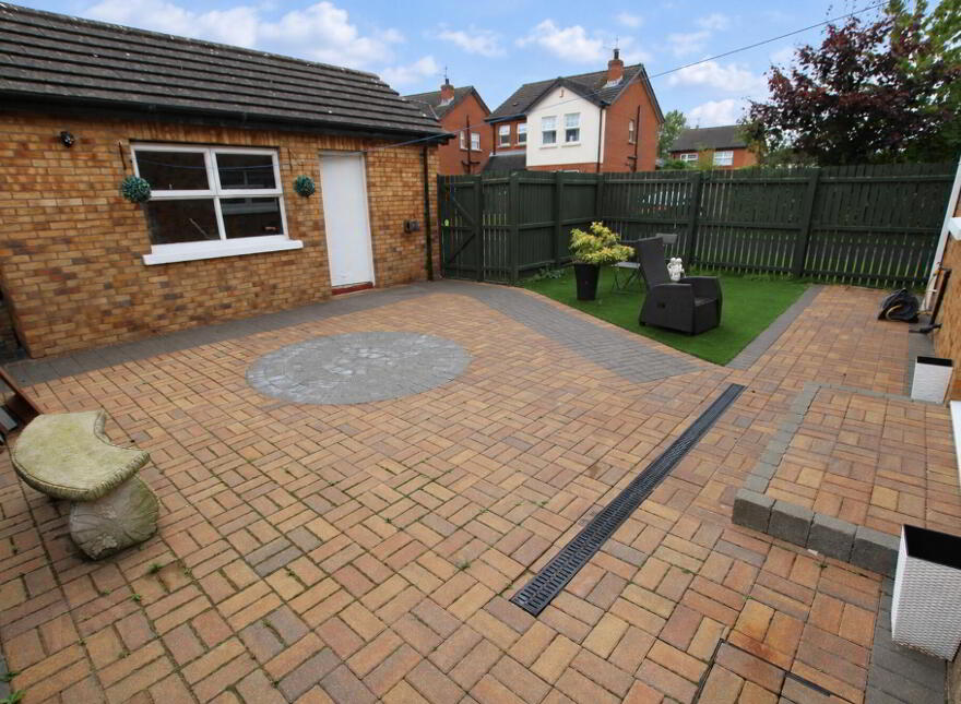 89 Weavers Meadow, Crumlin, BT29 4WP