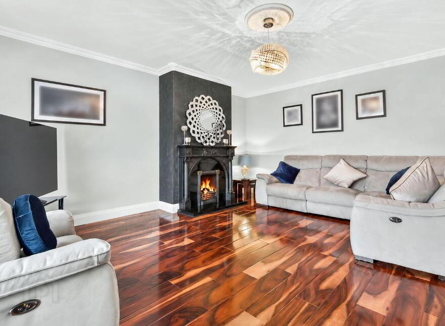 Charlestown Road, Tubbercurry, F91EH95