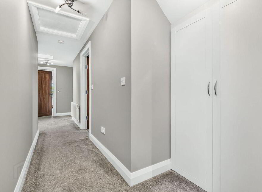 Charlestown Road, Tubbercurry, F91EH95