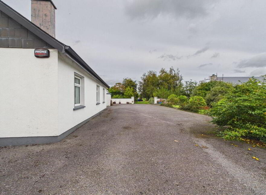 Moyvale, Ballickmoyler Road, Carlow Town
