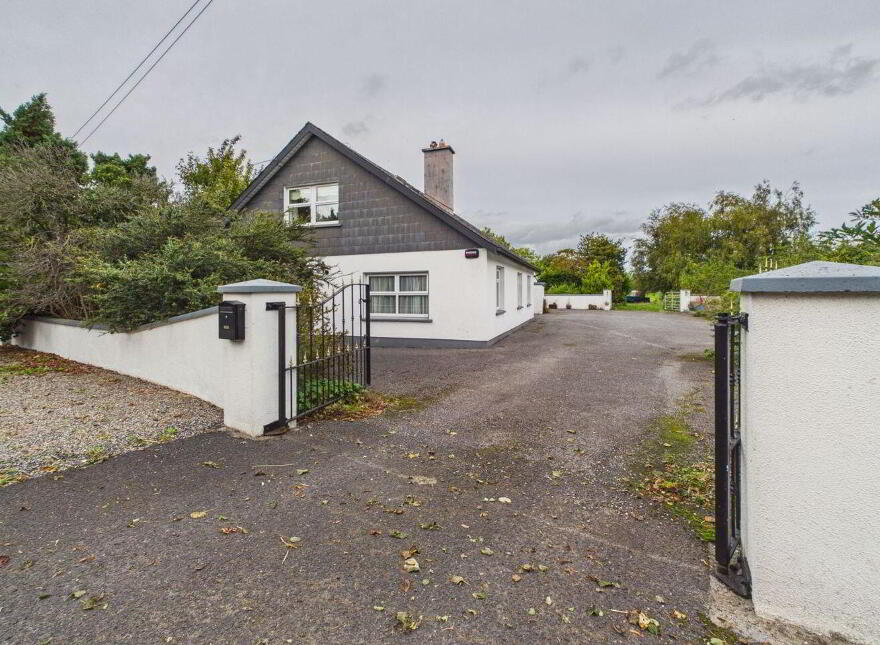 Moyvale, Ballickmoyler Road, Carlow Town