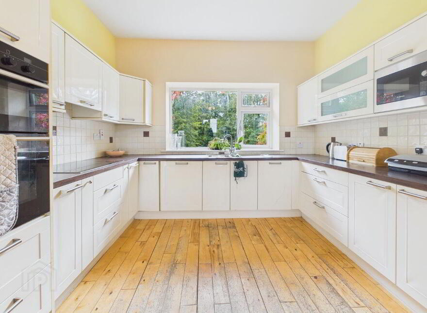 Rus In Urbe, Bridge Street, Ballinasloe, H53X0P8