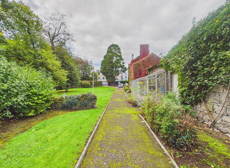 Rus In Urbe, Bridge Street, Ballinasloe, H53X0P8